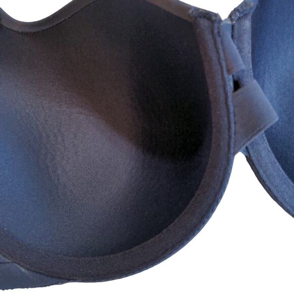 Warner's simply under arms smoothing bra 36D - Picture 6 of 9